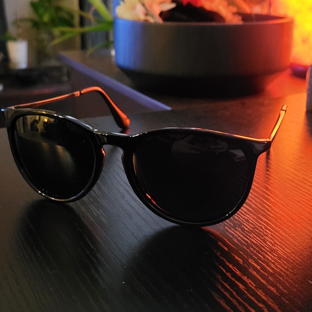 Ougenni sunglasses